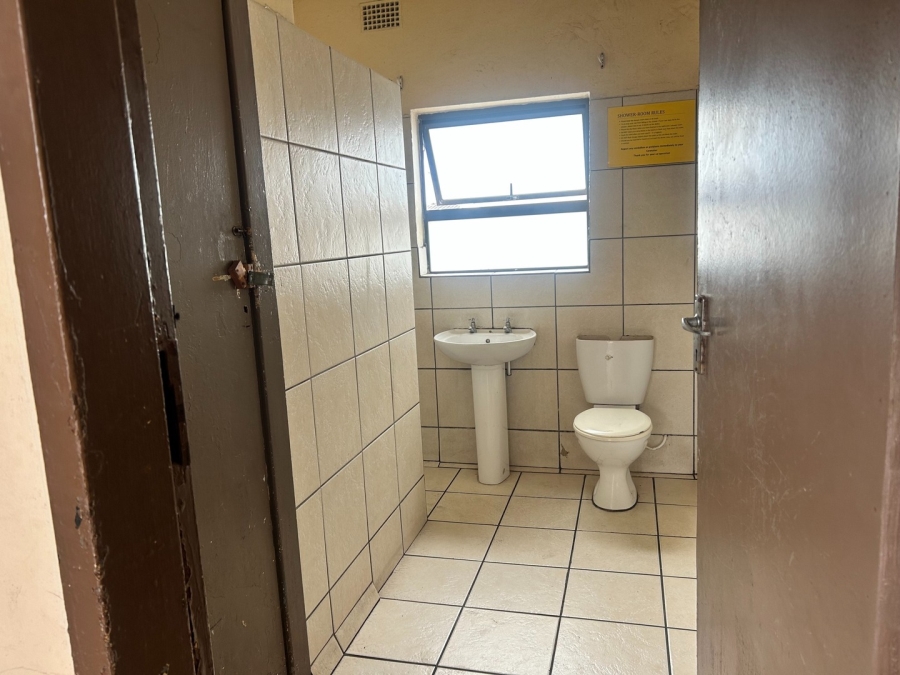 43 Bedroom Property for Sale in Quigney Eastern Cape